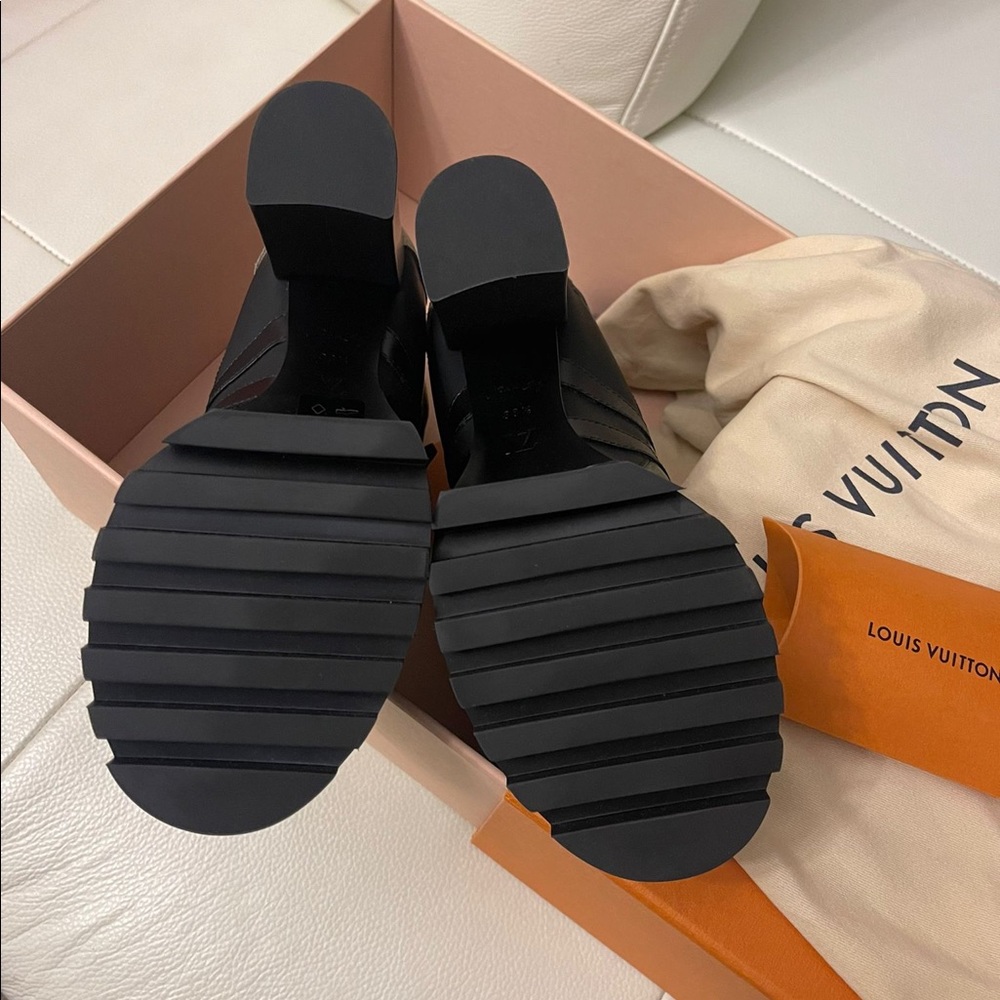 Louis Vuitton Star Trail ankle Boots - Picture 4 of 5